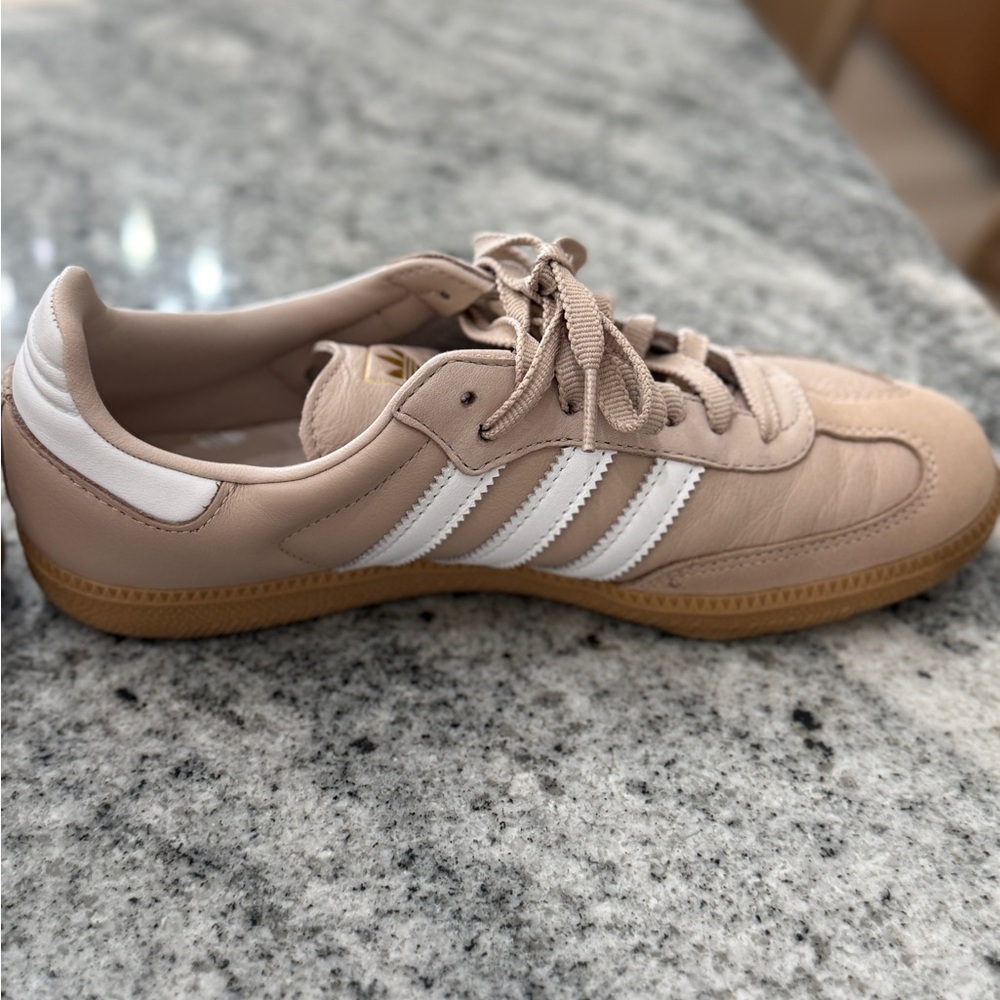 adidas Samba Sneakers in Beige with White Stripes - Picture 4 of 6